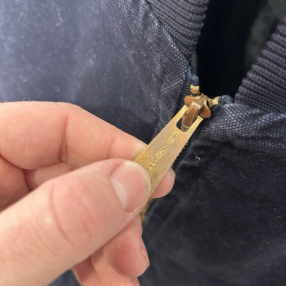 Y2K Carhartt Quilted Artic Vest “West Virginia/WVU” 100663 - Picture 9 of 9